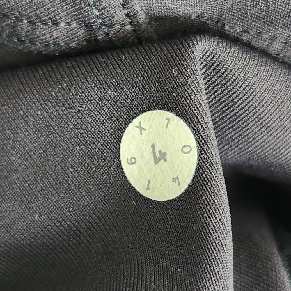 Lululemon Dropt‎ Pant 4 Black Full-On Luxtreme High Rise Travel Jogger X1041 - Picture 5 of 9